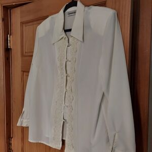 Claudia Richard Cream Embroidered Button-Front Blouse Size 14